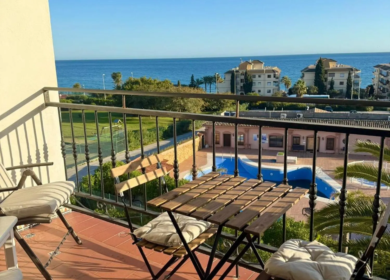 Apartment Prime Location! Few Minutes Walk To The Beach MIJAS COSTA