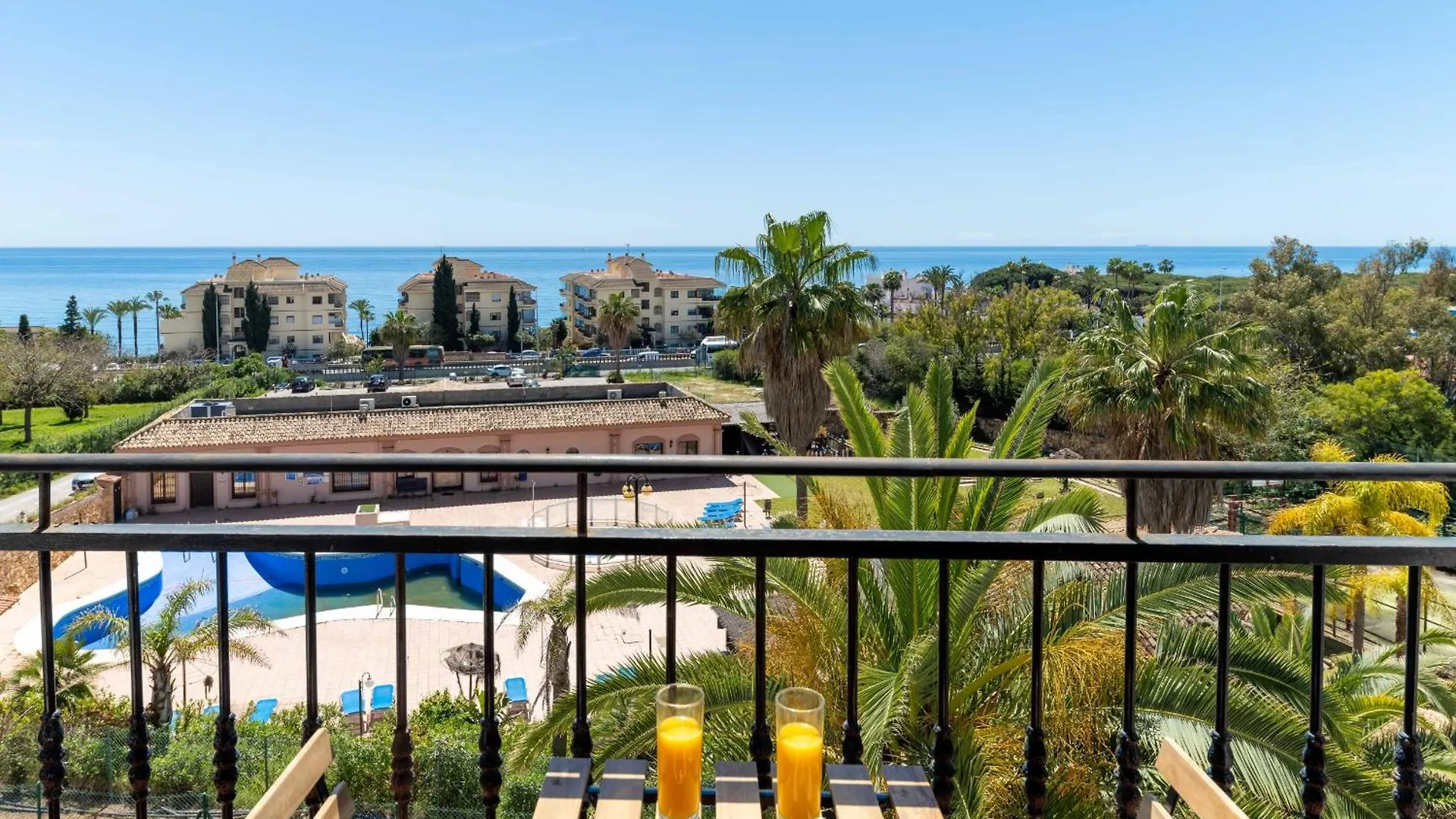 Prime Location! Few Minutes Walk To The Beach MIJAS COSTA Spain