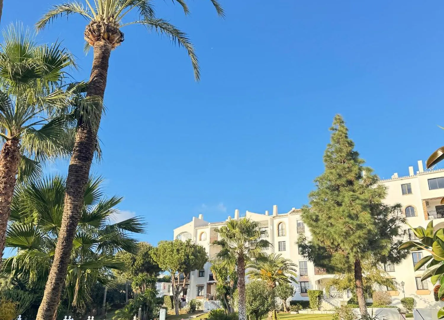 Prime Location! Few Minutes Walk To The Beach MIJAS COSTA