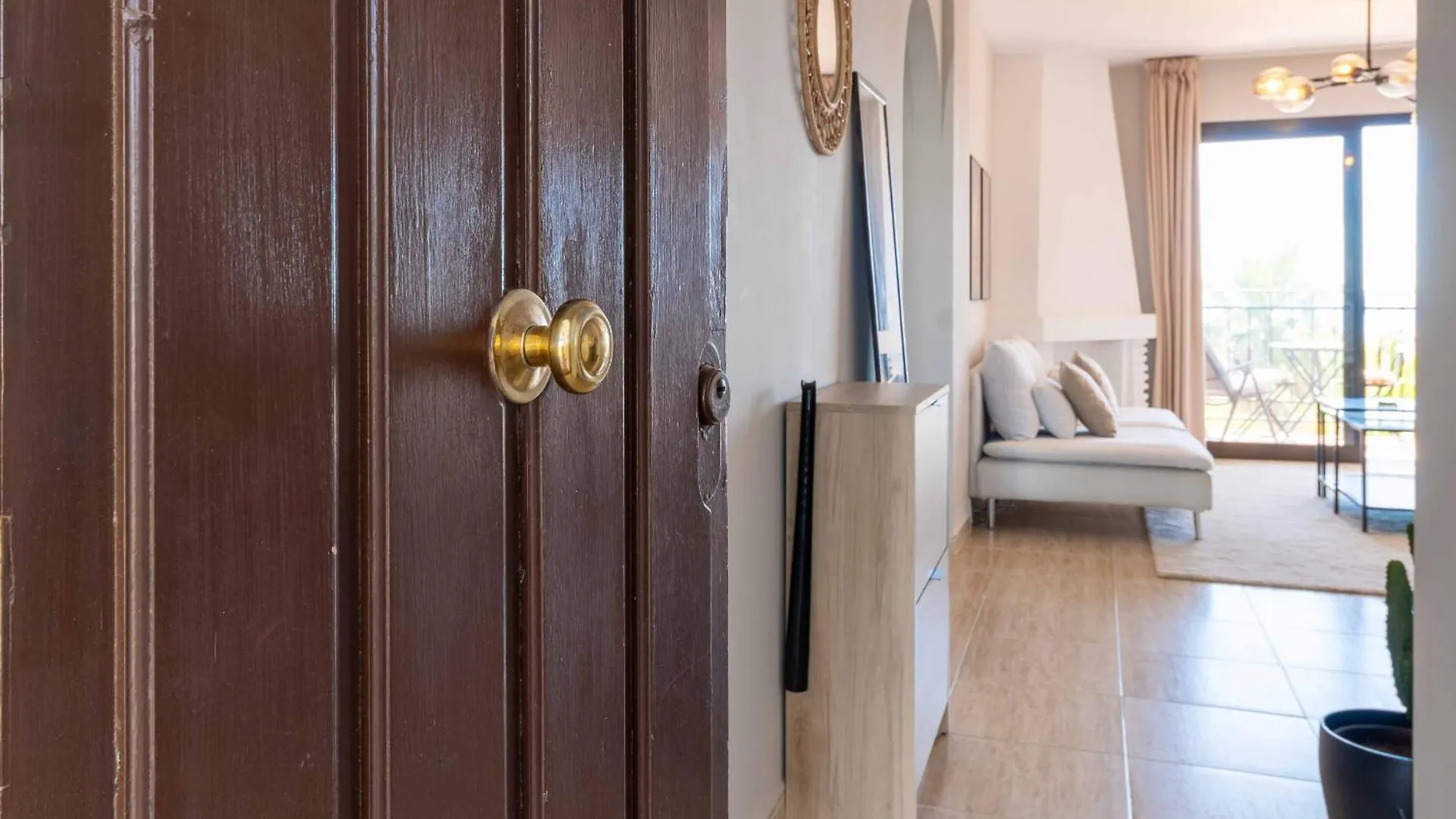 Prime Location! Few Minutes Walk To The Beach MIJAS COSTA Διαμέρισμα